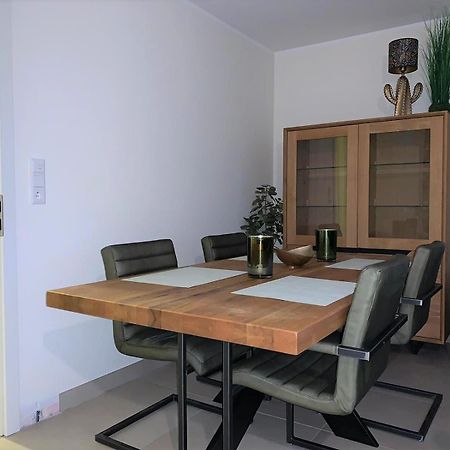 Landblick 1 - Luxusferienwohnung Fuer 4 Personen Norddeich  Exterior photo